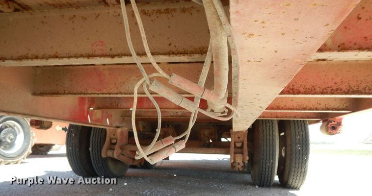 image for item DH2435 2006 Big Tex 20AD-20 flatbed trailer