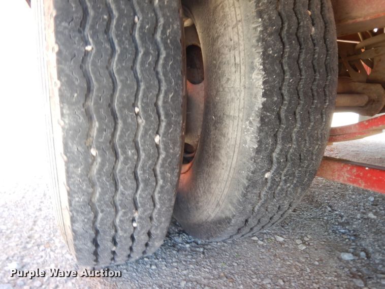 image for item DH2435 2006 Big Tex 20AD-20 flatbed trailer