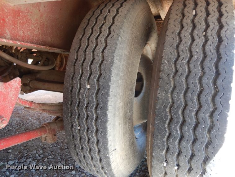 image for item DH2435 2006 Big Tex 20AD-20 flatbed trailer