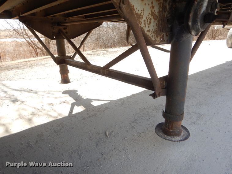 image for item DH6466 1998 Trailmobile dry van trailer