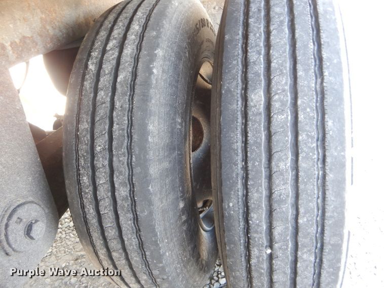 image for item DH6467 1998 Great Dane dry van trailer