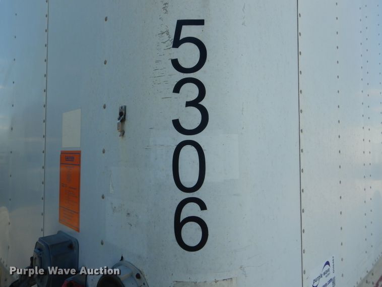 image for item DH6467 1998 Great Dane dry van trailer