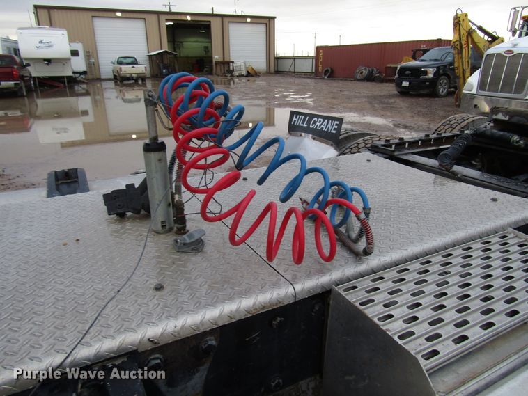 image for item DH8302 1996 Peterbilt 377 semi truck