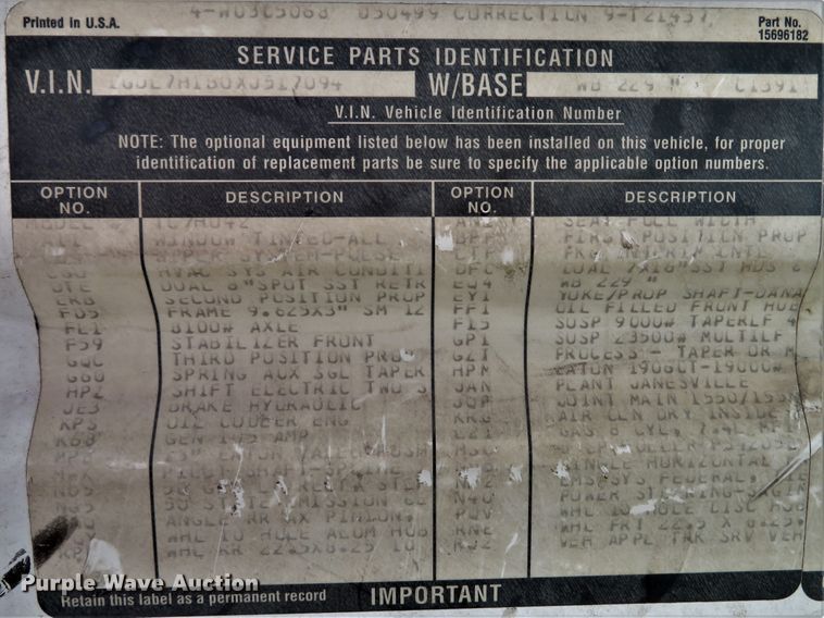 image for item DI2111 1999 GMC C7500 truck cab and chassis