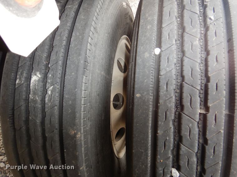 image for item GD9189 2007 Utility Trailer FS2HCA flatbed trailer