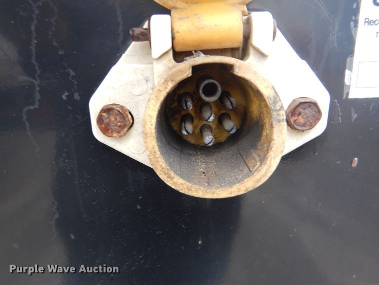 image for item GD9190 2013 Great Dane flatbed trailer