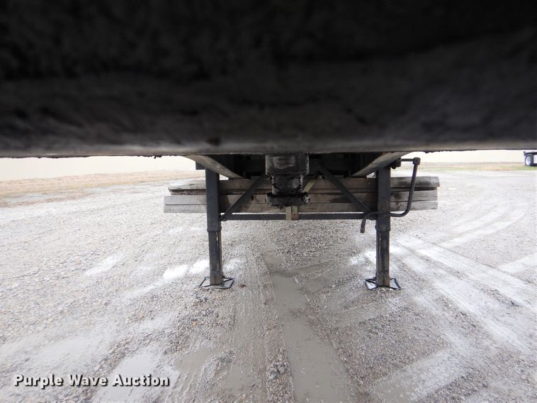 image for item GD9190 2013 Great Dane flatbed trailer