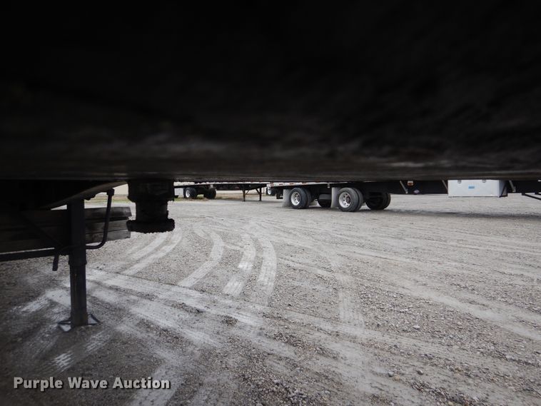 image for item GD9190 2013 Great Dane flatbed trailer