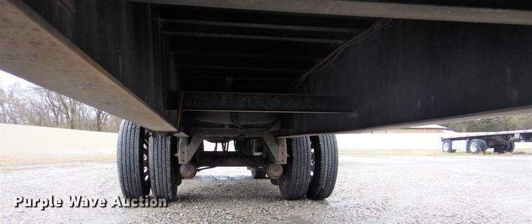 image for item GD9190 2013 Great Dane flatbed trailer