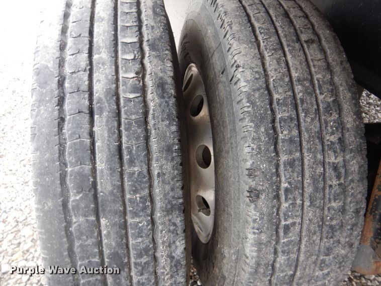 image for item GD9191 2007 Utility Trailer FS2CHA flatbed trailer