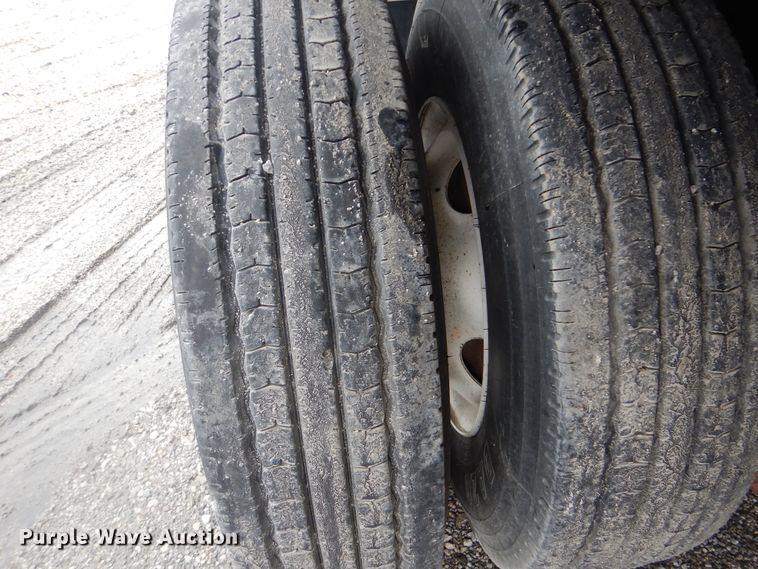 image for item GD9192 2013 Great Dane PLFR flatbed trailer