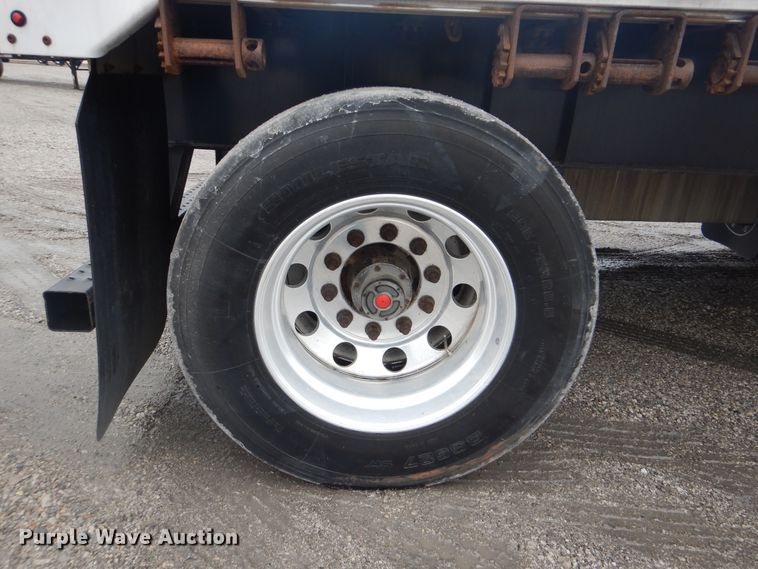 image for item GD9192 2013 Great Dane PLFR flatbed trailer