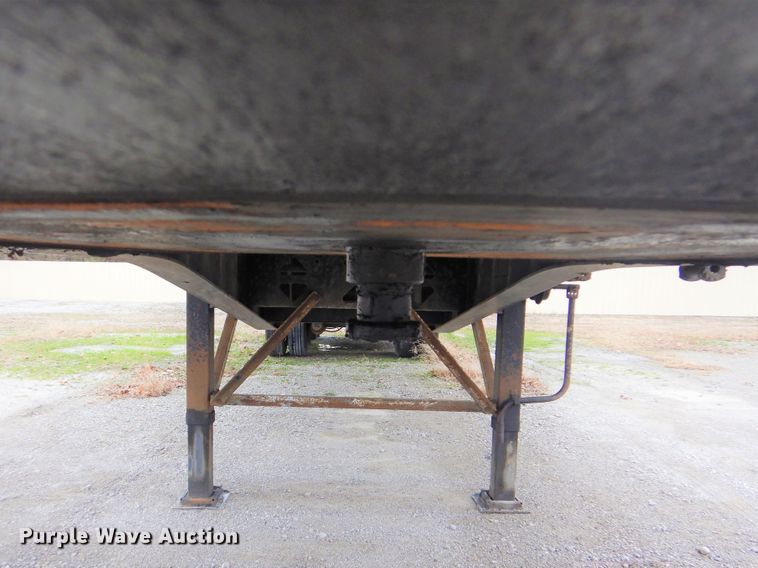 image for item GD9193 2006 Fontaine IFTW-8-8048WSAWK flatbed trailer