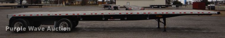 image for item GD9195 2013 Great Dane flatbed trailer