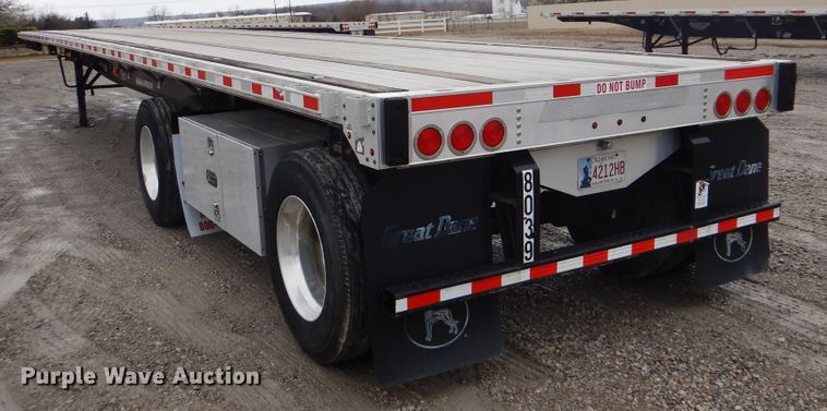 image for item GD9195 2013 Great Dane flatbed trailer