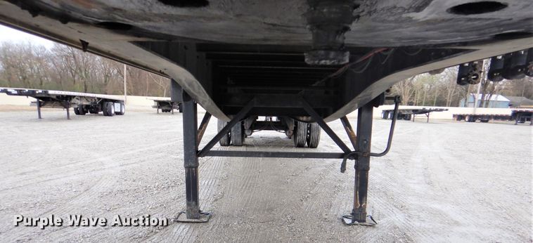 image for item GD9195 2013 Great Dane flatbed trailer