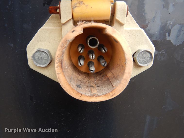 image for item GD9196 2013 Great Dane GPL0024000 flatbed trailer