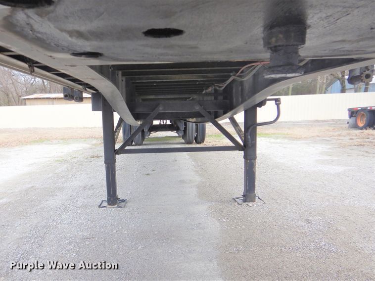 image for item GD9196 2013 Great Dane GPL0024000 flatbed trailer