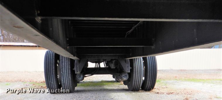 image for item GD9196 2013 Great Dane GPL0024000 flatbed trailer