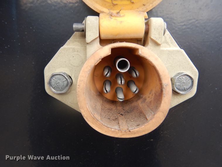 image for item GD9197 2013 Great Dane GPL00240004 flatbed trailer