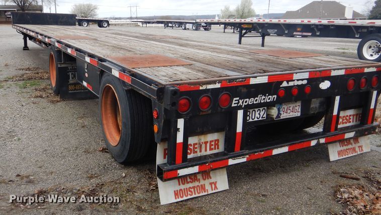 image for item GD9198 2008 Aztec D8053A drop deck trailer