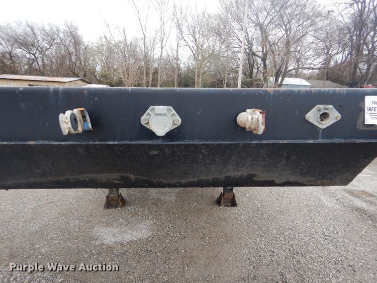image for item GD9198 2008 Aztec D8053A drop deck trailer