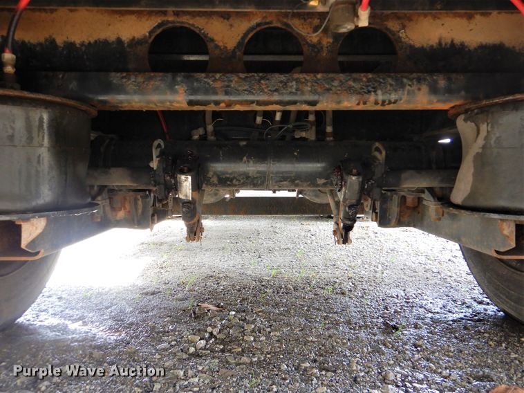 image for item GD9198 2008 Aztec D8053A drop deck trailer