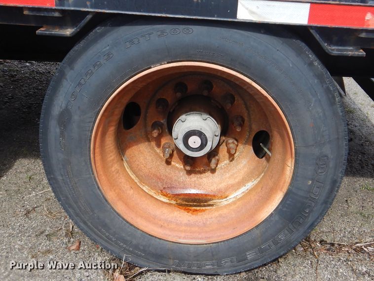 image for item GD9198 2008 Aztec D8053A drop deck trailer