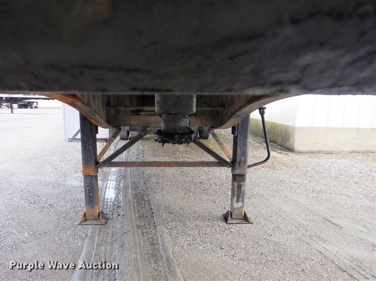 image for item GD9199 2009 Utility Trailer FS2CHA flatbed trailer