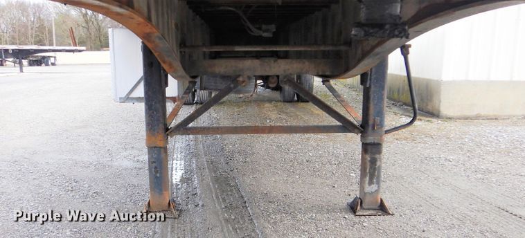 image for item GD9199 2009 Utility Trailer FS2CHA flatbed trailer