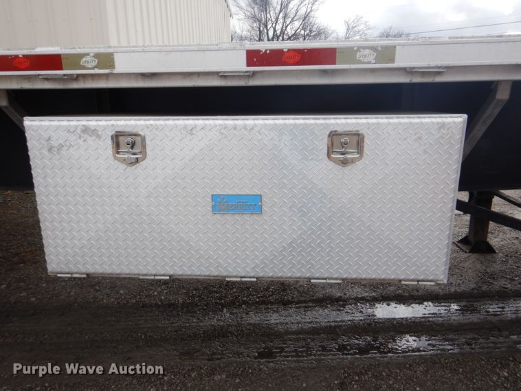 image for item GD9199 2009 Utility Trailer FS2CHA flatbed trailer