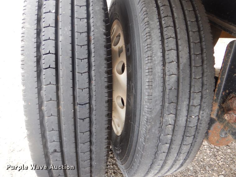 image for item GD9199 2009 Utility Trailer FS2CHA flatbed trailer