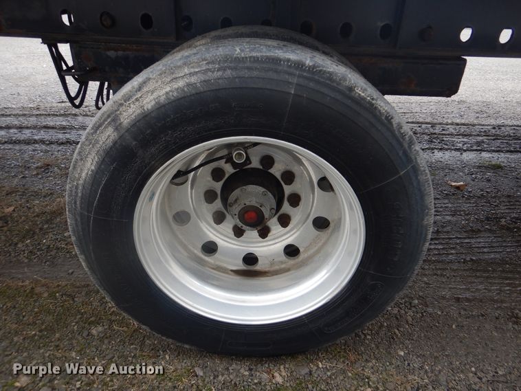 image for item GD9199 2009 Utility Trailer FS2CHA flatbed trailer