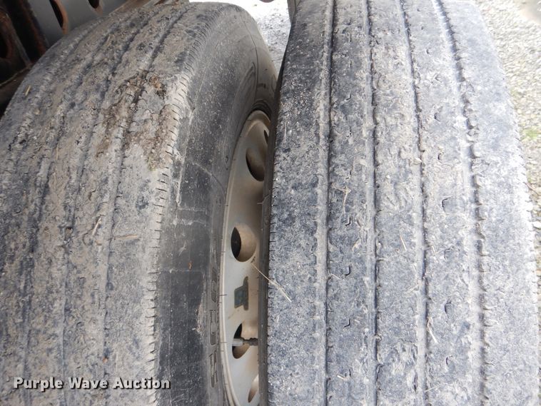 image for item GD9199 2009 Utility Trailer FS2CHA flatbed trailer