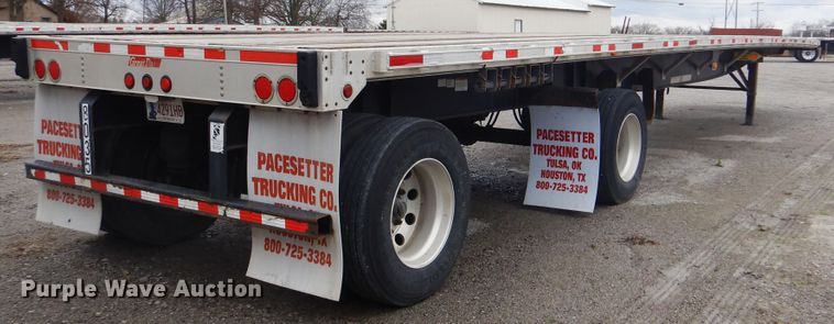 image for item GD9200 2007 Great Dane flatbed trailer