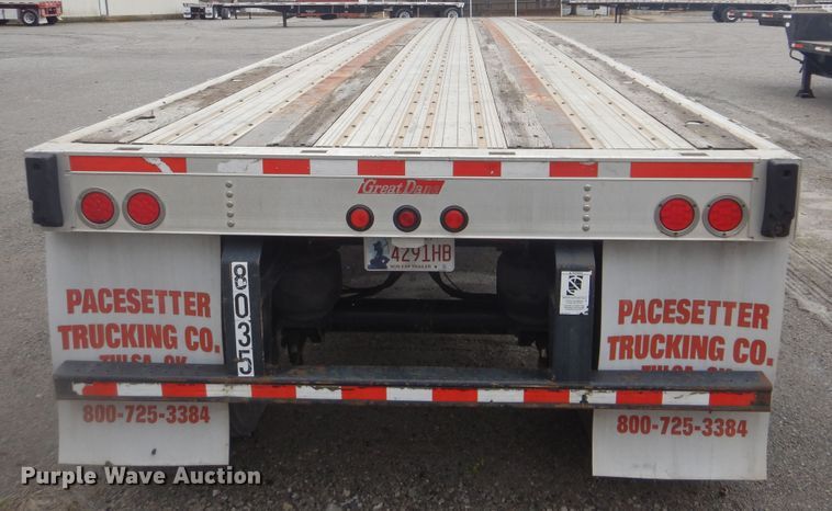 image for item GD9200 2007 Great Dane flatbed trailer