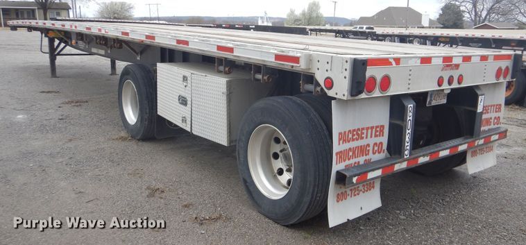image for item GD9200 2007 Great Dane flatbed trailer