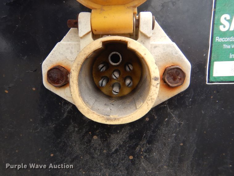 image for item GD9200 2007 Great Dane flatbed trailer