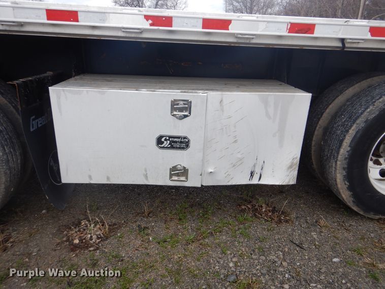 image for item GD9200 2007 Great Dane flatbed trailer