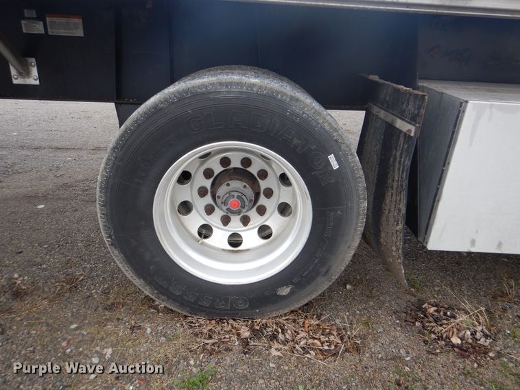 image for item GD9200 2007 Great Dane flatbed trailer