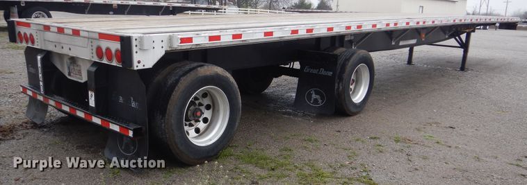 image for item GD9201 2013 Great Dane flatbed trailer
