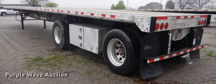 image for item GD9201 2013 Great Dane flatbed trailer
