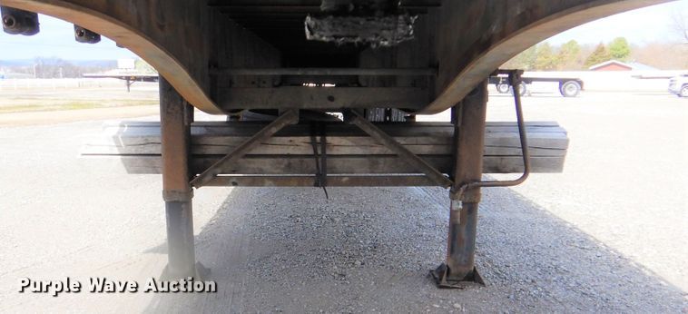 image for item GD9202 2006 Utility Trailer FS2CHA flatbed trailer