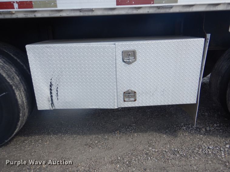image for item GD9202 2006 Utility Trailer FS2CHA flatbed trailer