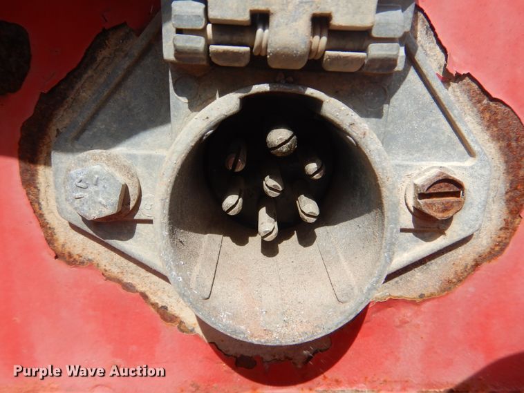 image for item GD9203 2006 Lufkin flatbed trailer