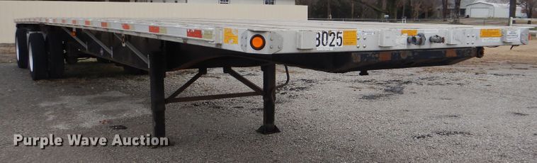 image for item GD9204 2006 Utility Trailer FS2CHA flatbed trailer
