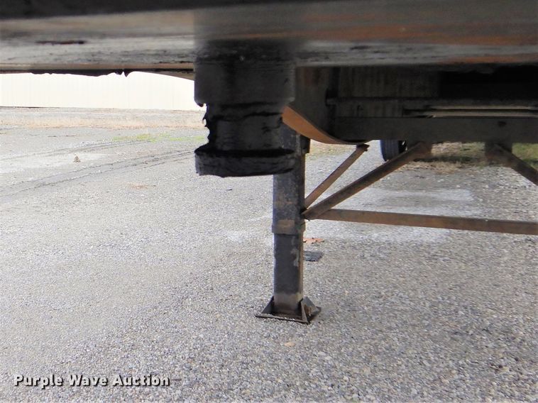 image for item GD9204 2006 Utility Trailer FS2CHA flatbed trailer