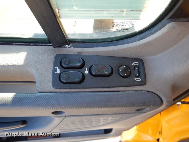 image for item GH9008 2017 Freightliner Cascadia 125 semi truck