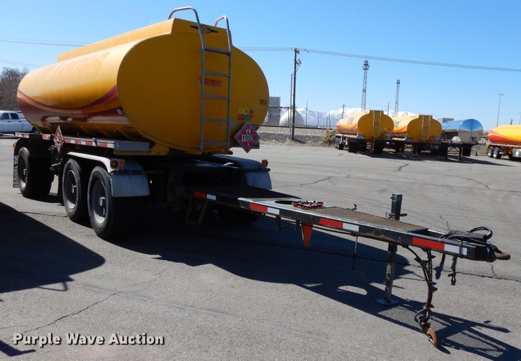 image for item GH9010 2006 Beall BATT-40-1-SB tank trailer