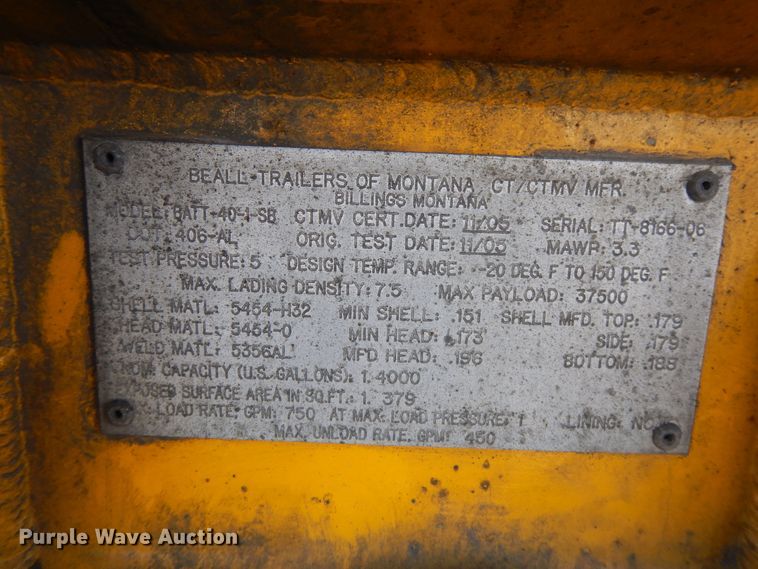image for item GH9010 2006 Beall BATT-40-1-SB tank trailer